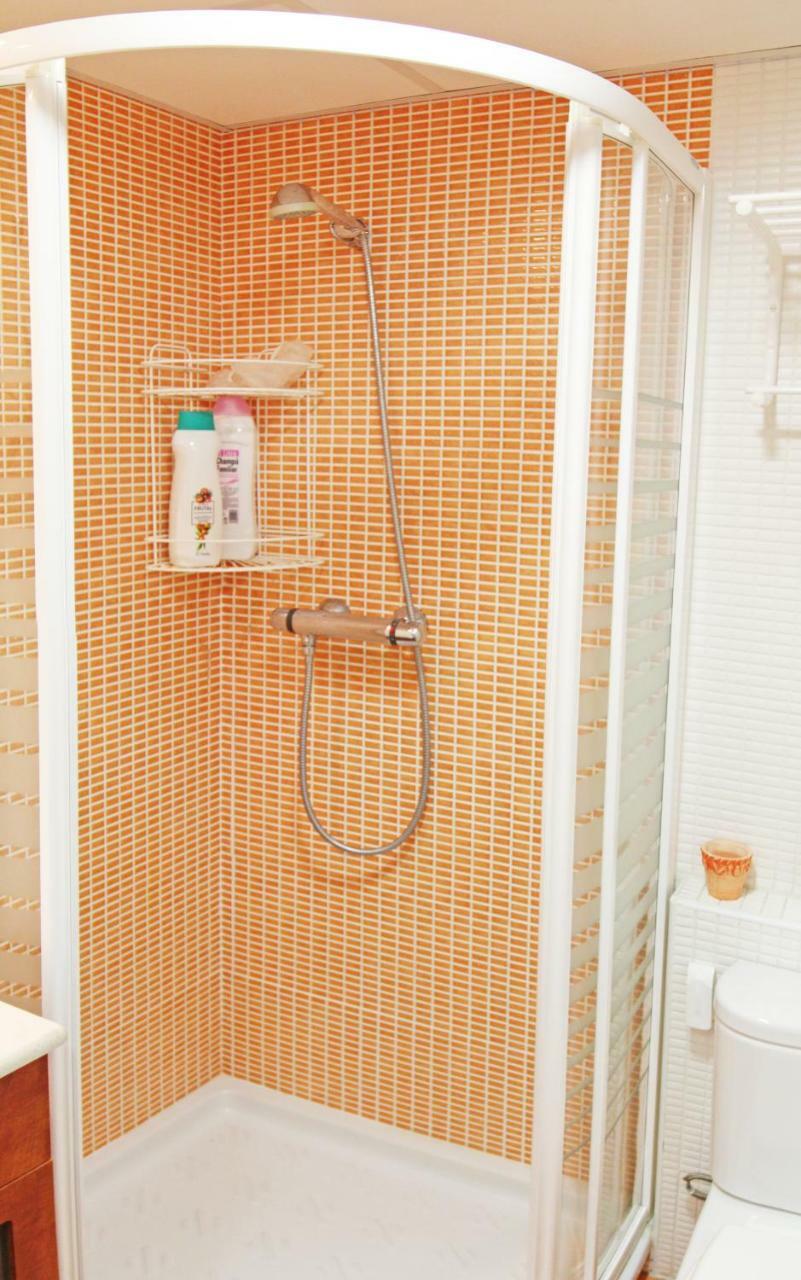 1A Linea Playa San Juan. Vistas. Piscina. Bbq. Gym Apartman El Campello Kültér fotó