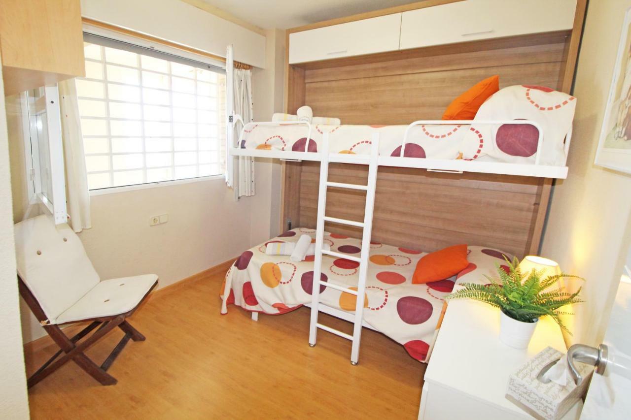 1A Linea Playa San Juan. Vistas. Piscina. Bbq. Gym Apartman El Campello Kültér fotó