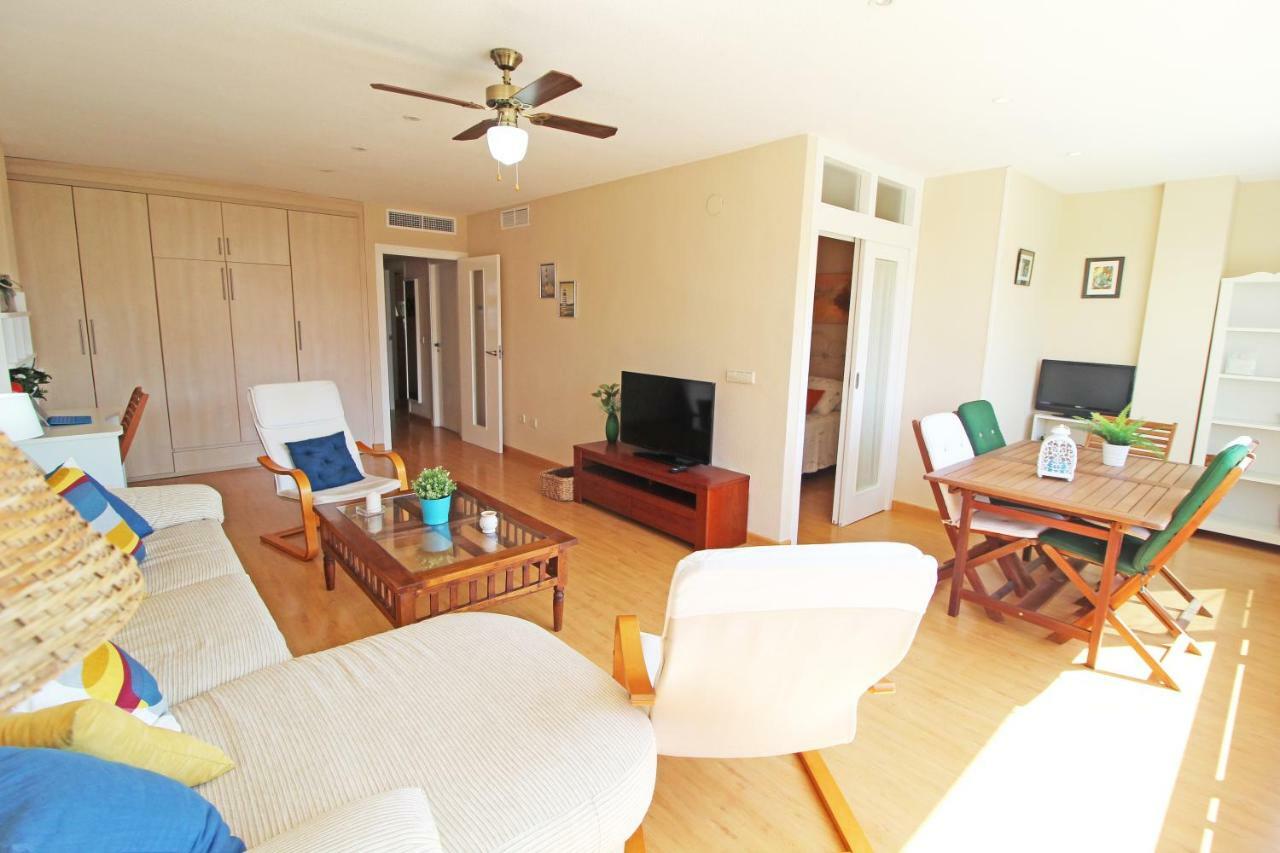 1A Linea Playa San Juan. Vistas. Piscina. Bbq. Gym Apartman El Campello Kültér fotó