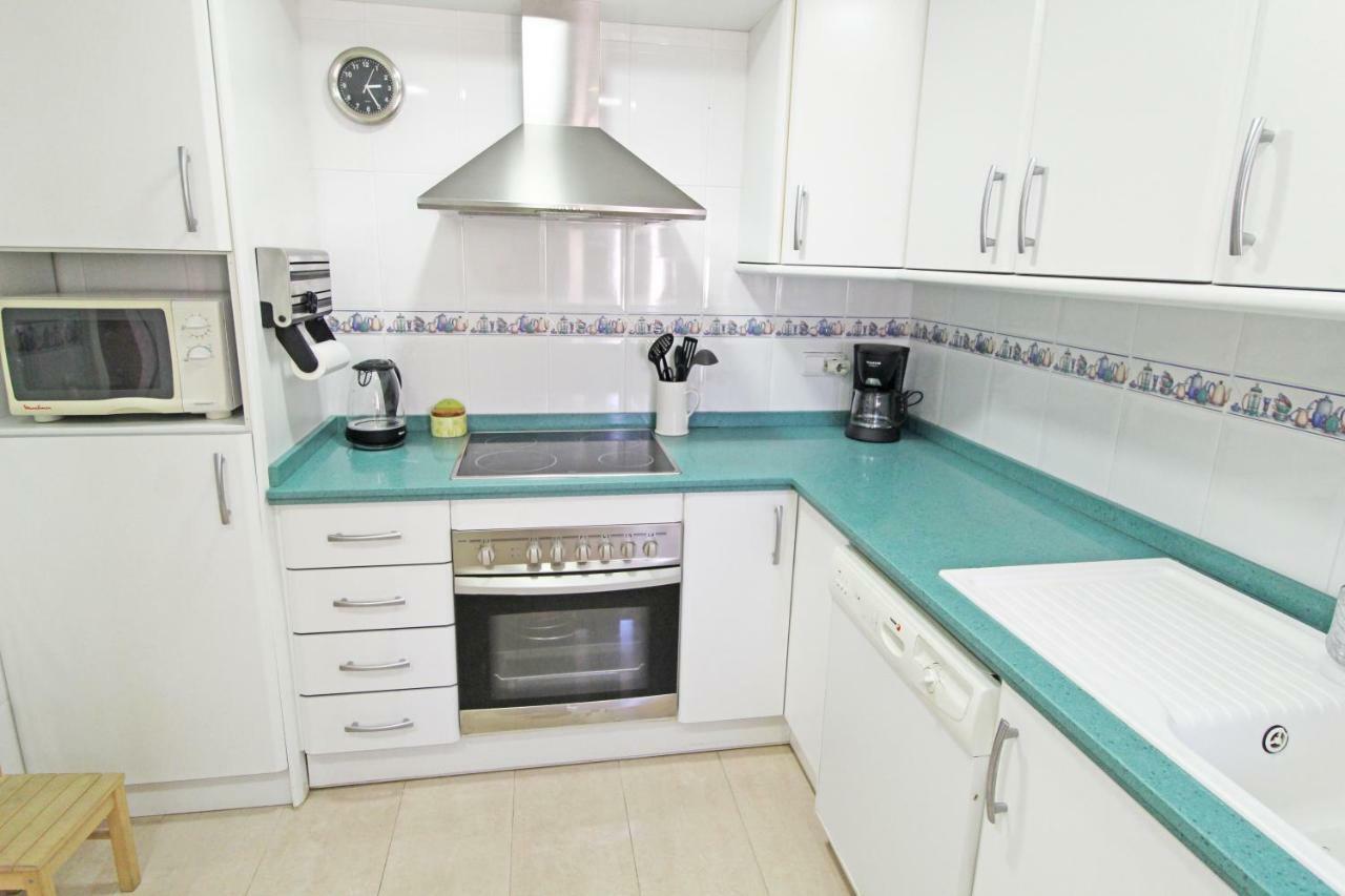 1A Linea Playa San Juan. Vistas. Piscina. Bbq. Gym Apartman El Campello Kültér fotó